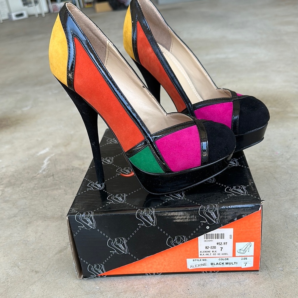 Sheike Multicolor Platform Heels